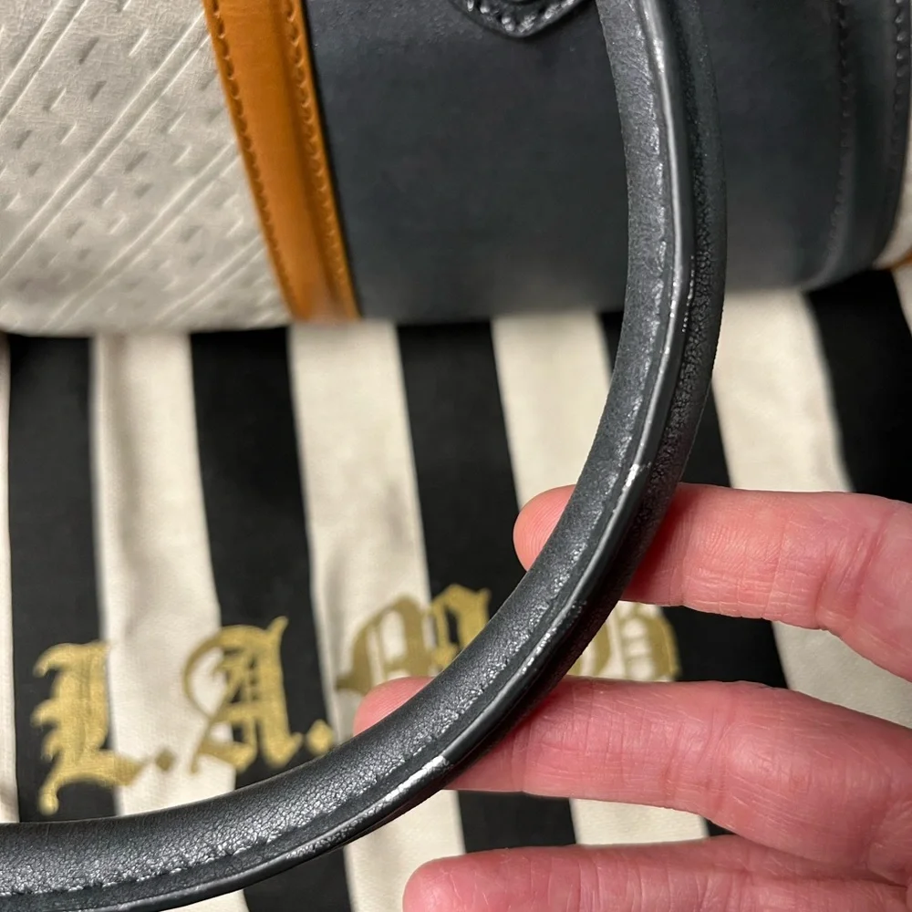 L.A.M.B. Aviano satchel, frosted silver leather, like new condition - Picture 10 of 13